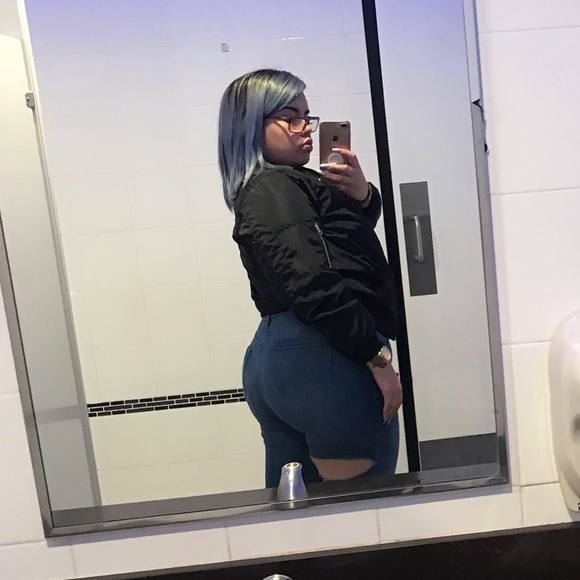 Meet your Posher, Shanii mariie - Picture 1 of 1